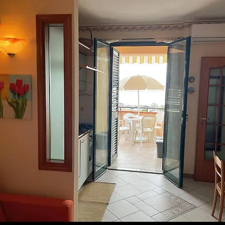 Holiday home Case Eoliane, Salina Brolo