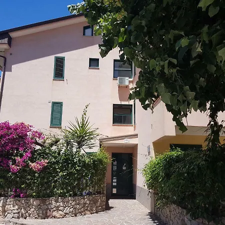 Case Eoliane, Salina Holiday home *